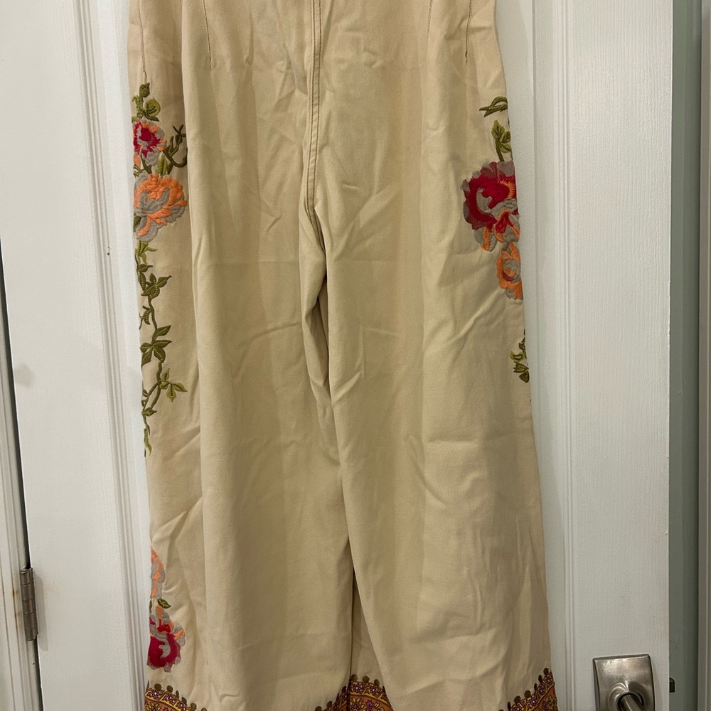 Aratta Beige Trousers - Picture 7 of 8
